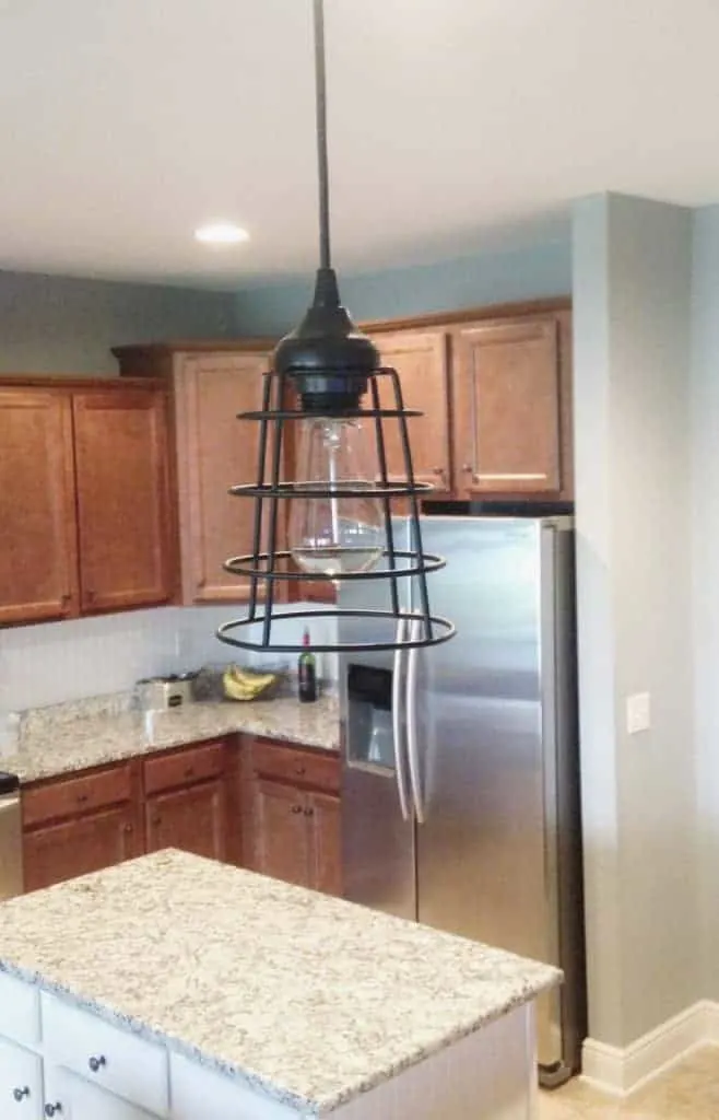 DIY Farmhouse Style pendant light 