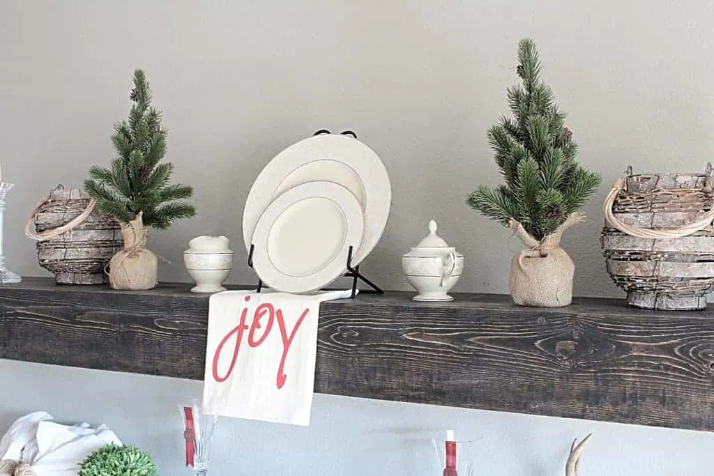 christmas-home-tour floating shelves