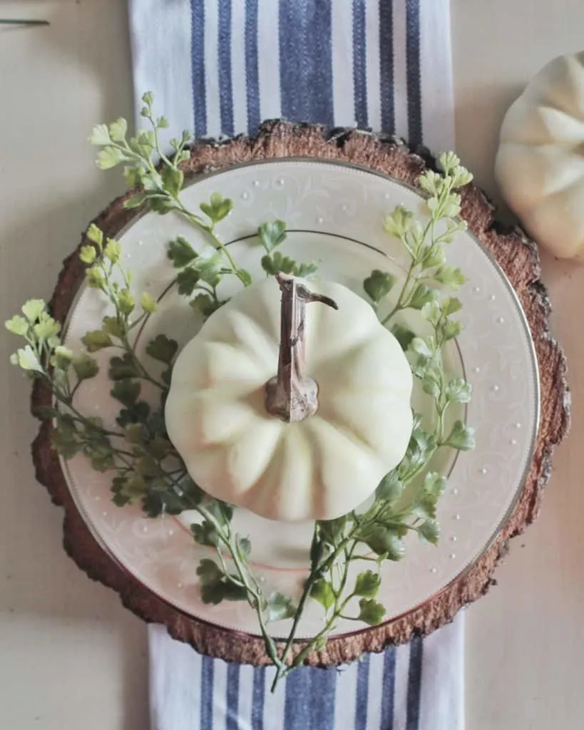 fall tablescape