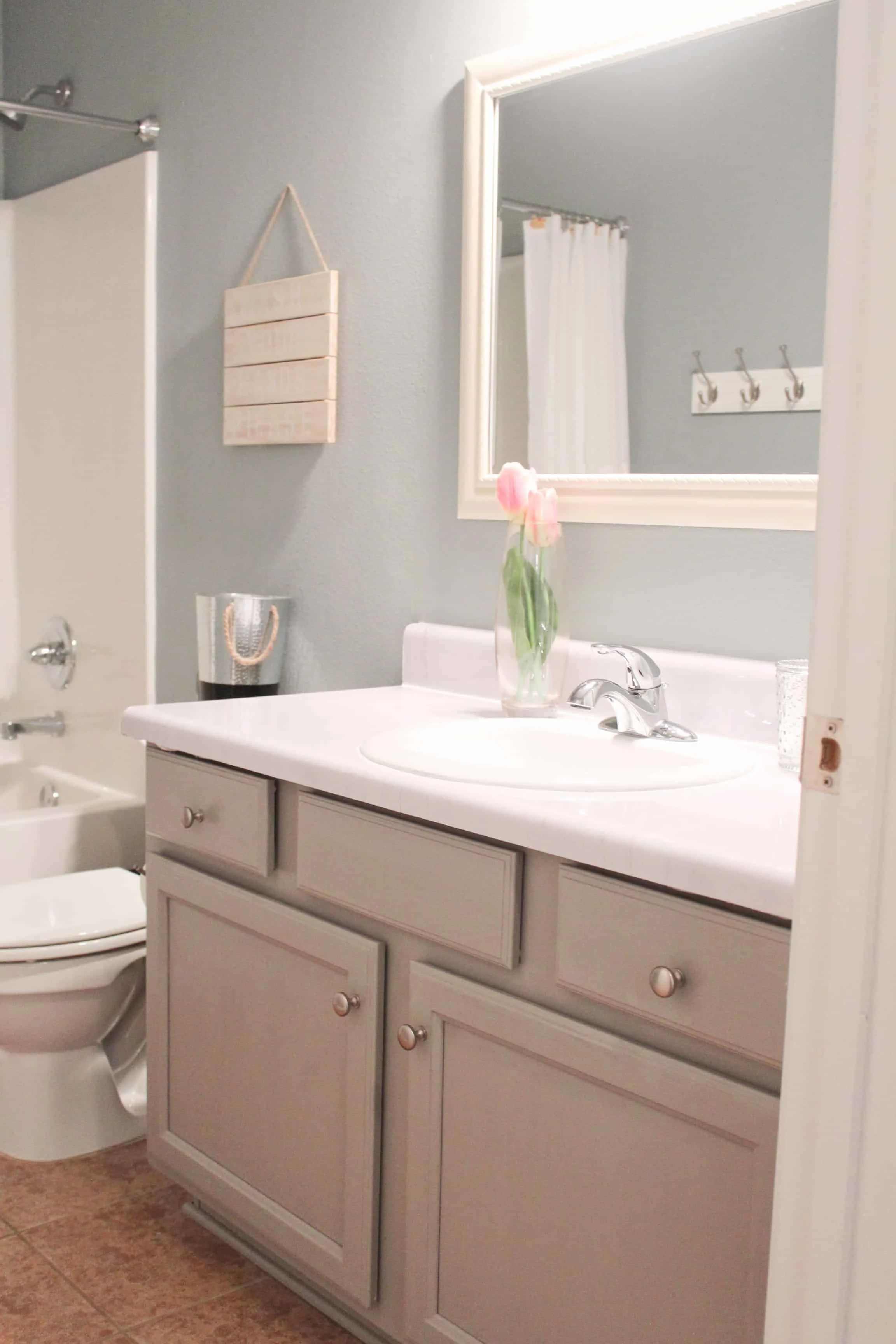 Bathroom Update for under $100 including DIY Faux Marble Countertops