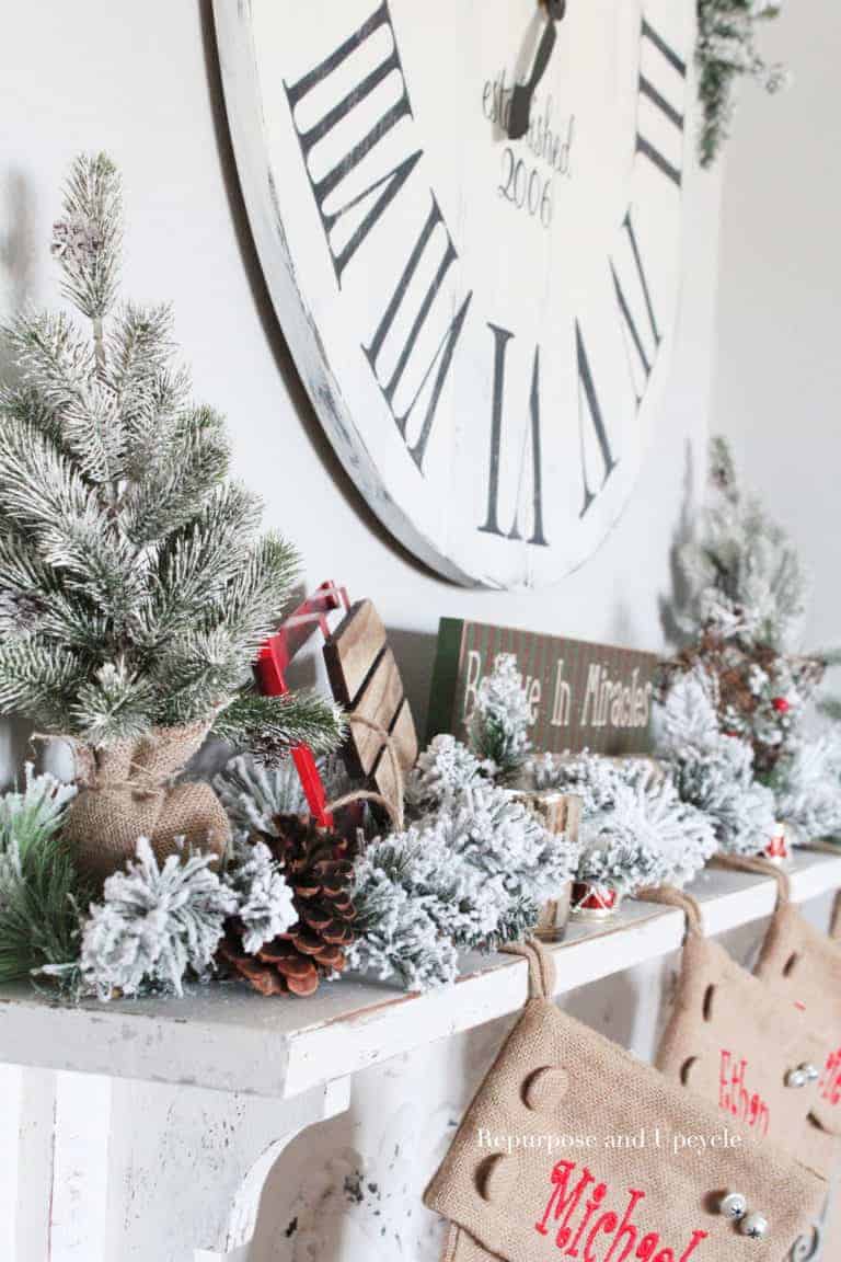 A Vintage Style Christmas Mantel