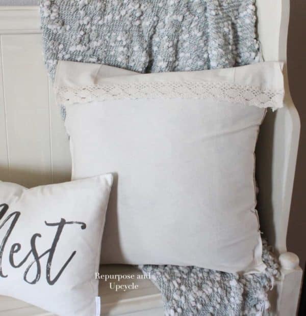 Easy DIY No Sew Pillow Cover from a Tablecloth