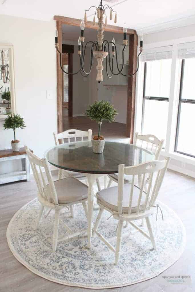 Rustic Beach Cottage Dining Room