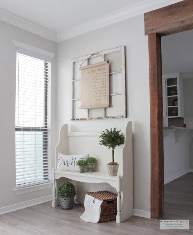 Rustic Beach Cottage Entryway