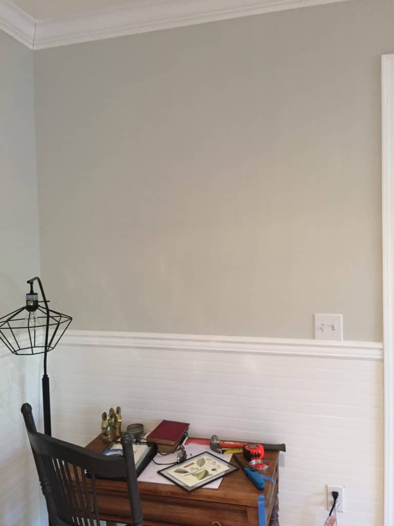 Two Easy Picture Hanging Tips Everyone Should know