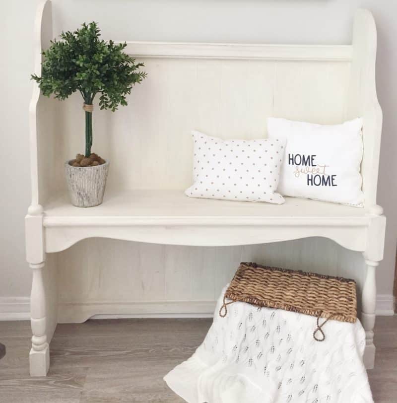 DIY No Sew Pillows with Tea Towels from the Target Dollar Spot