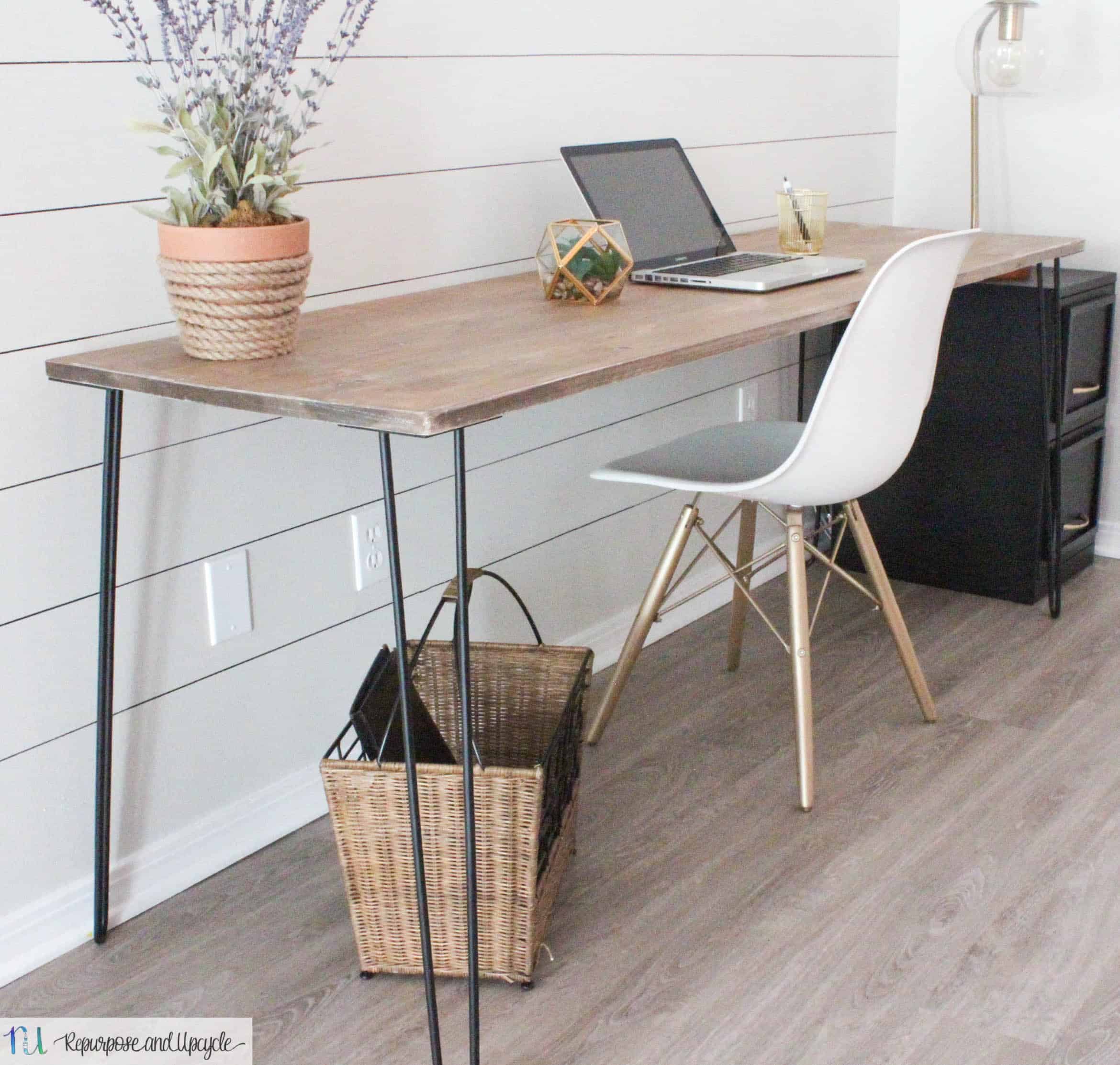 DIY Hairpin Leg Table Anyone Can Create