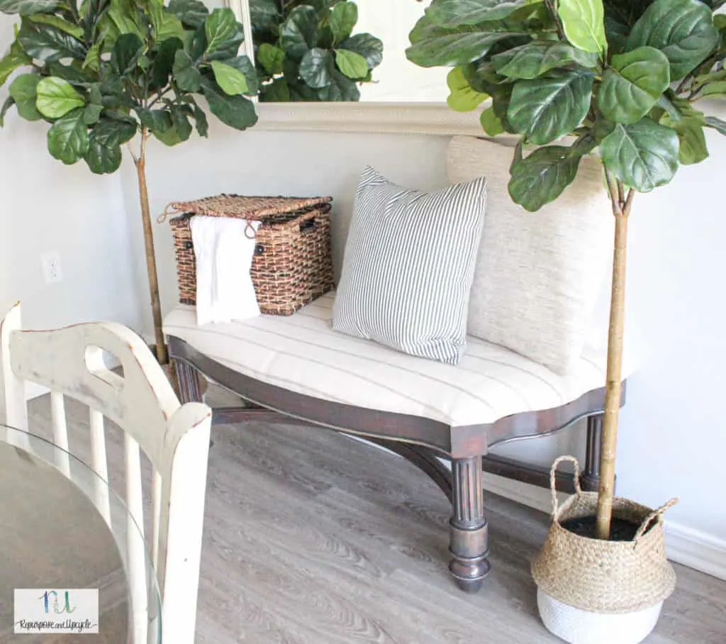 bench makeover with wood stain over wood stain 