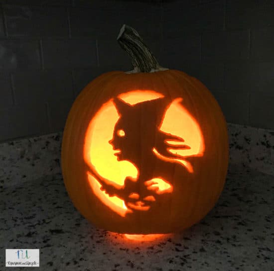 Pumpkin Carving with the best Pumpkin Carving Kit