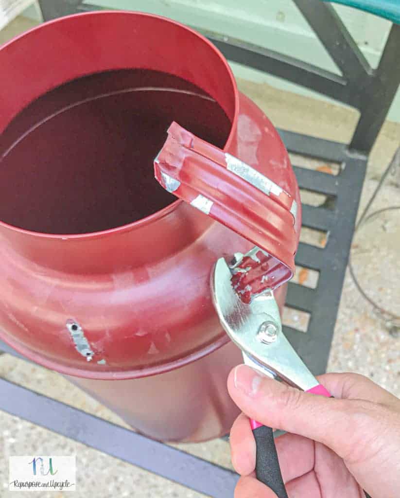 removing milk jug handles