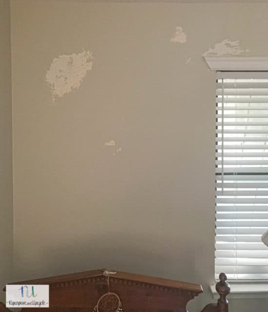 Peel and Stick Wallpaper; Does it Damage Paint When Removed?
