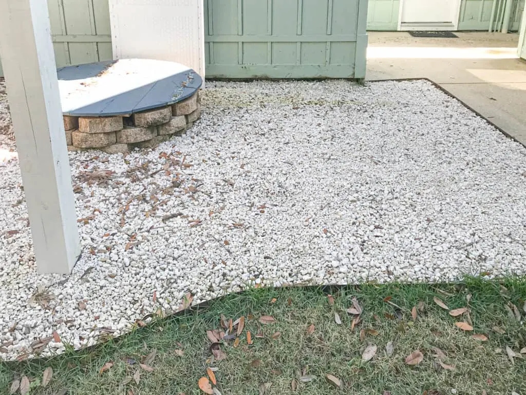 gravel patio 