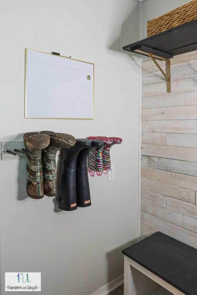 DIY boot rack 