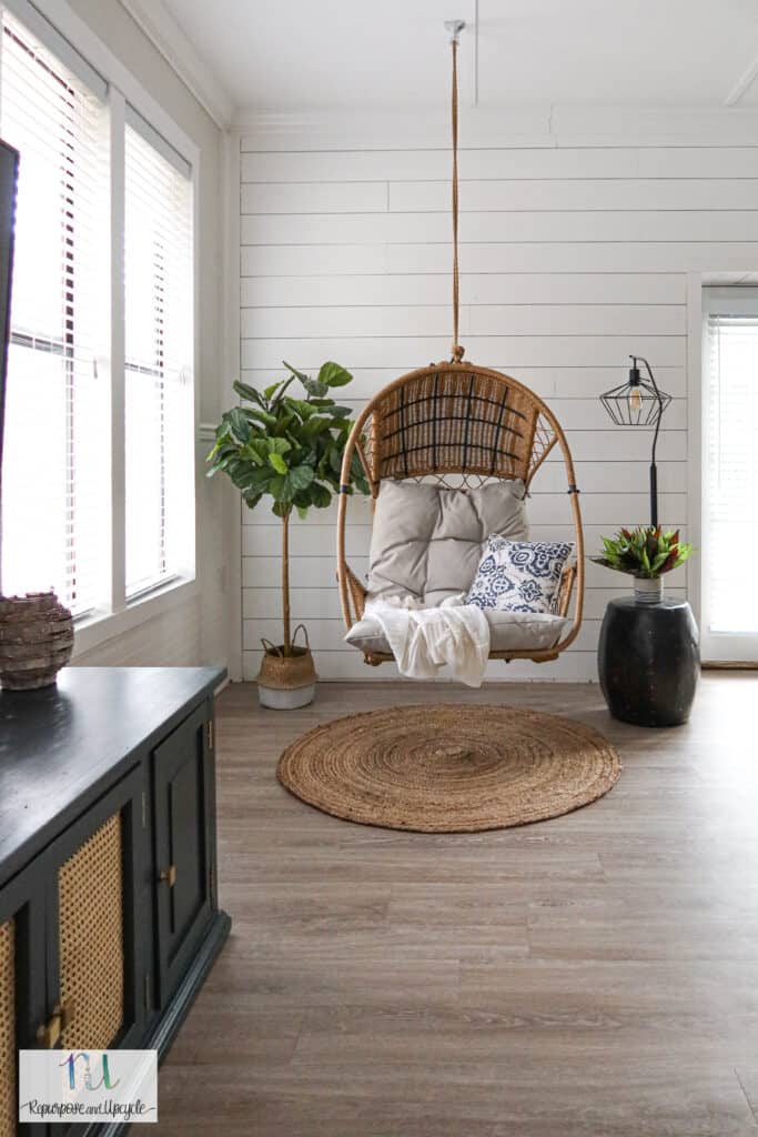affordable hanging indoor swing chair