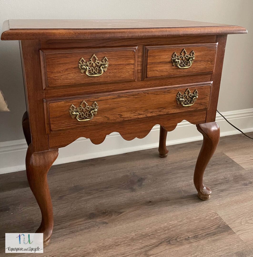 Wood furniture Makeover with Unicorn SPiT as a Gel Stain in Three Easy