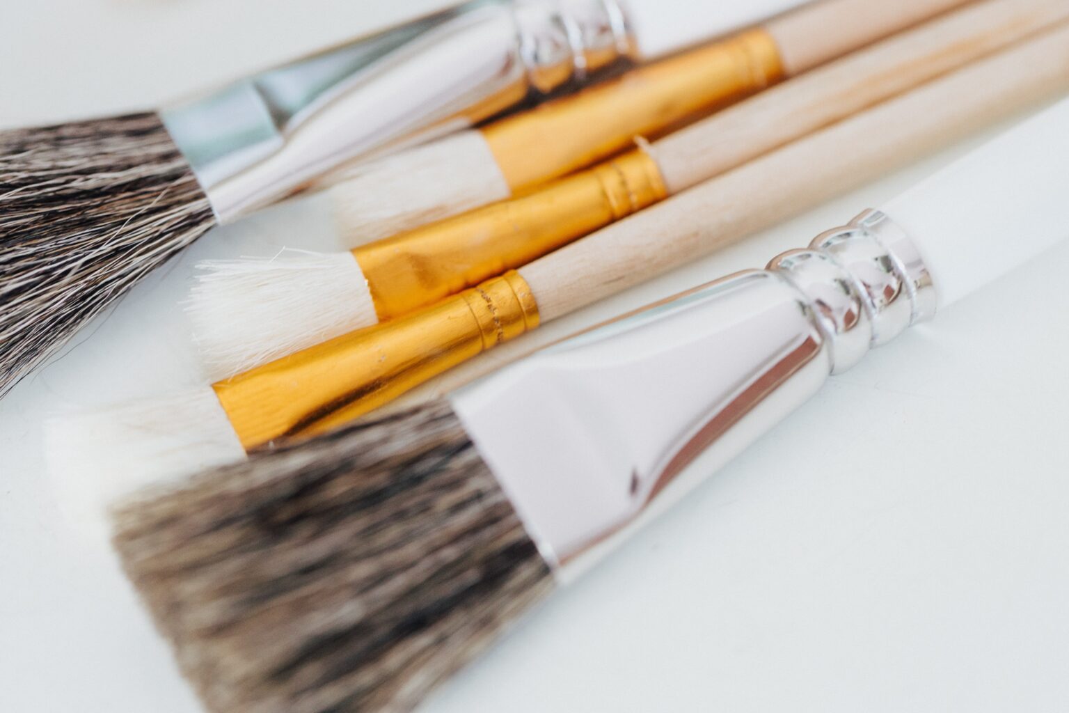 How to Clean Paint Brushes the Right Way and When to Chunk Them