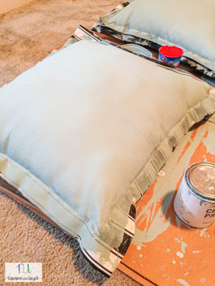 How to Paint Fabric chalk paint