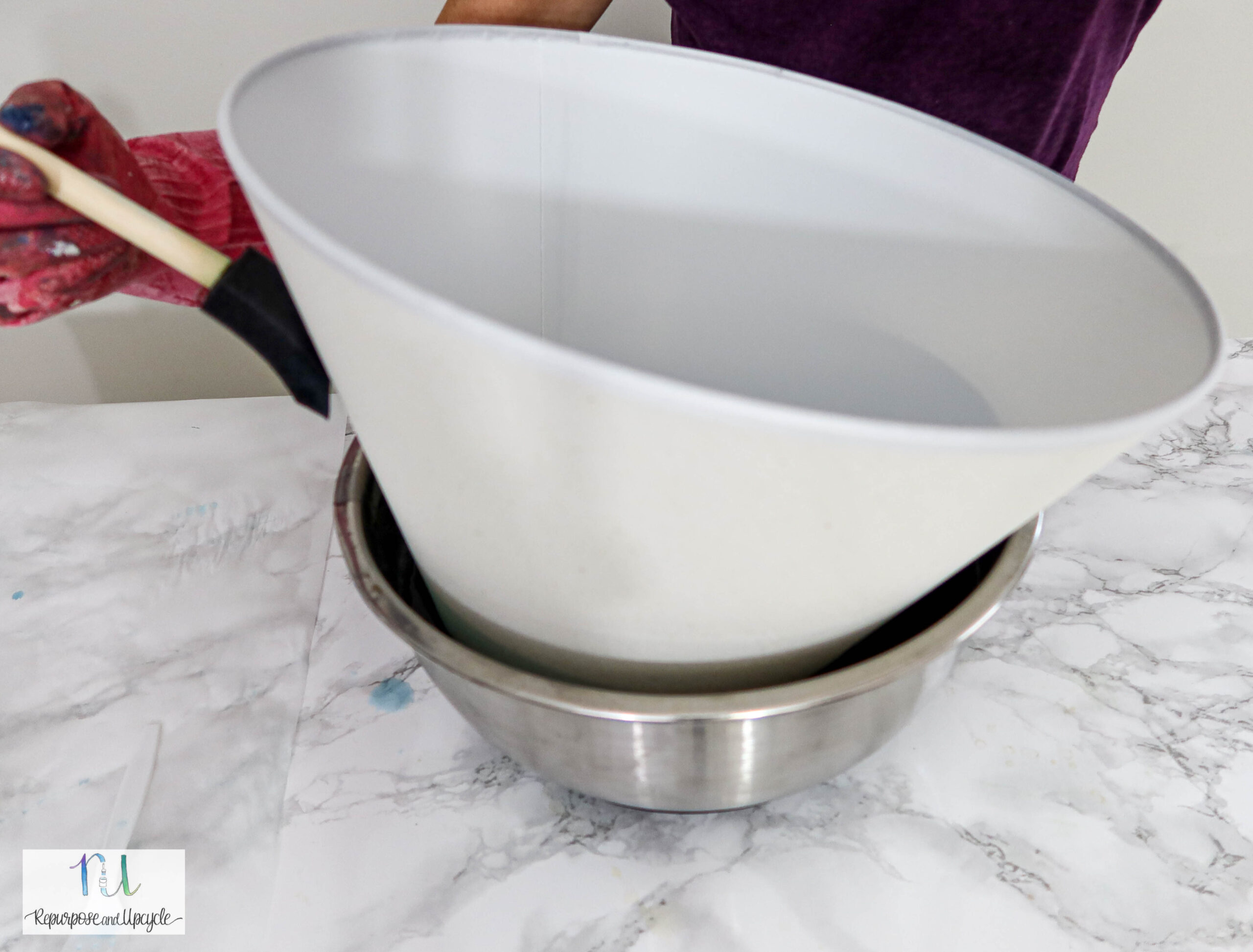 How to Dye a Lampshade with Rit Dye for an Ombre Look