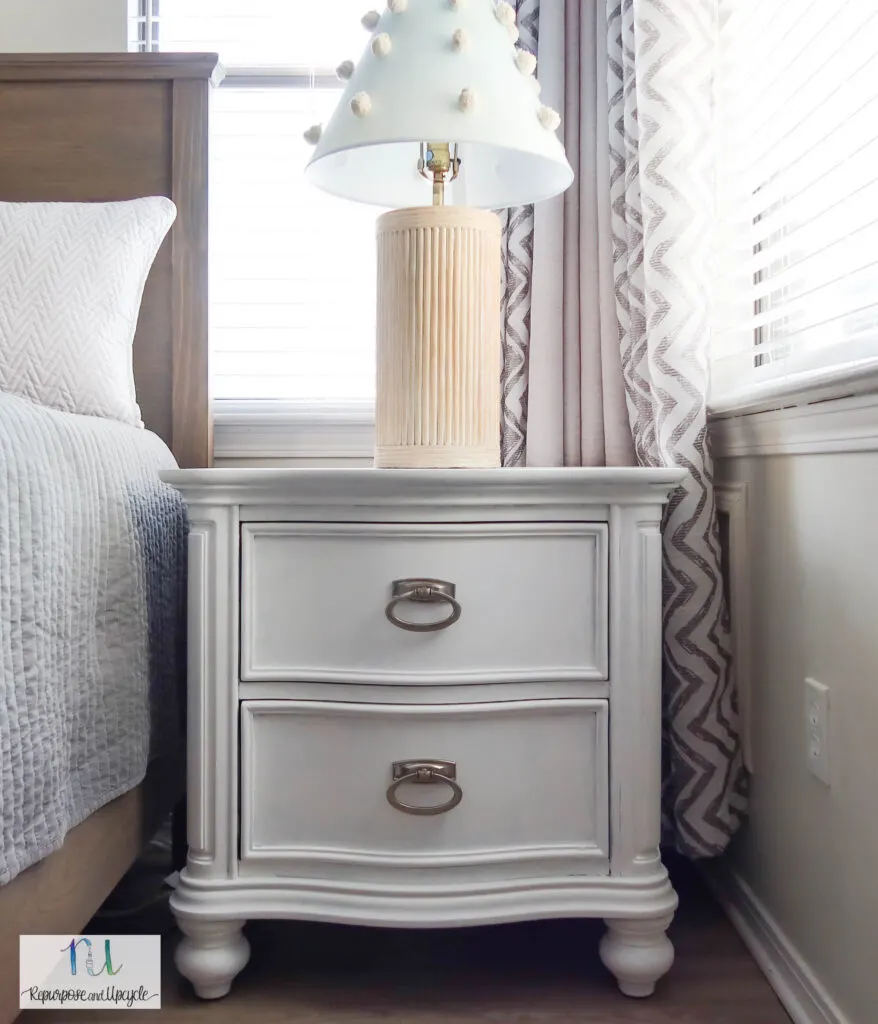 Heirloom Traditions ALL-IN-ONE painted bedside table in Cashmere