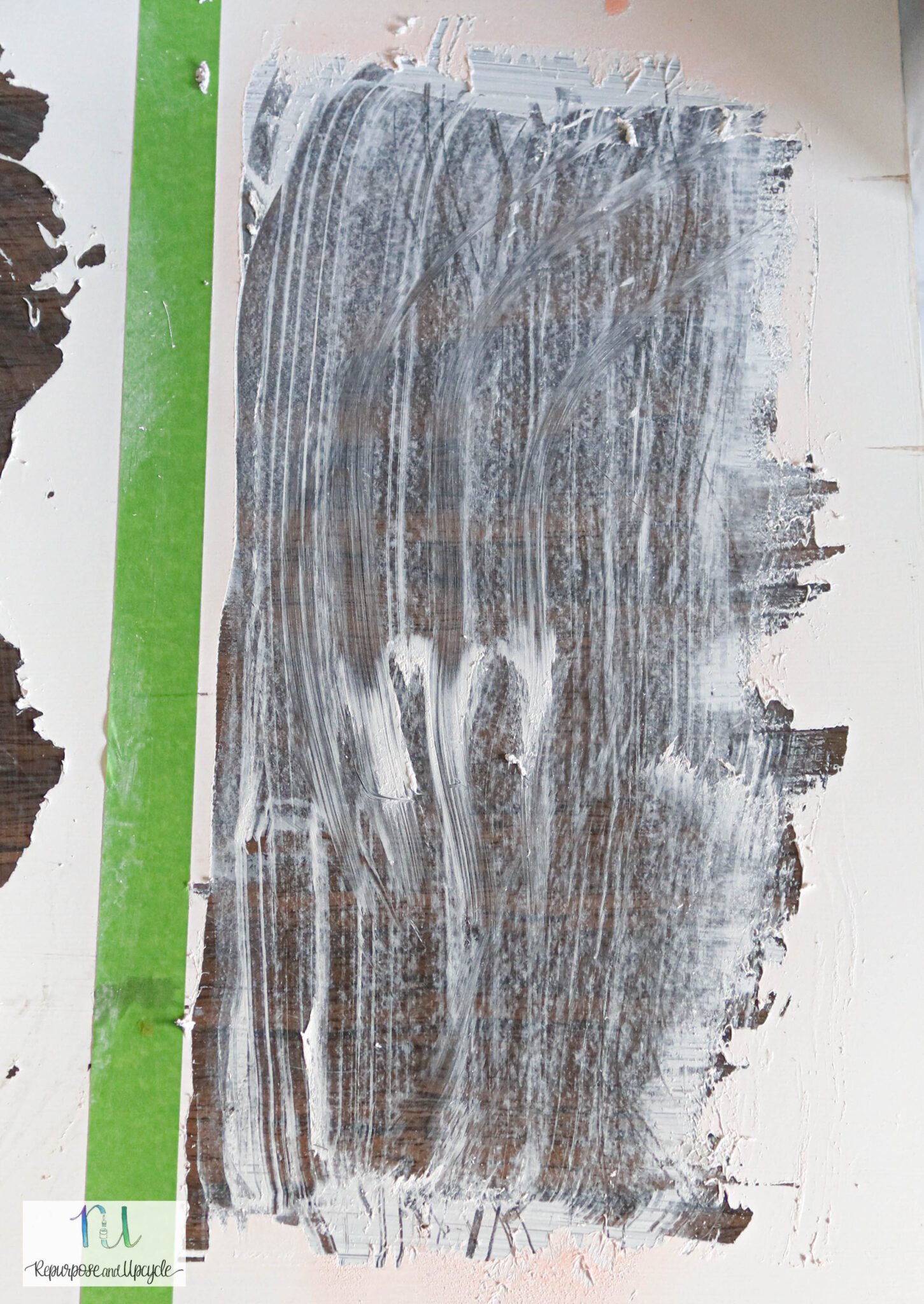 Get paint off Wood with Citristrip, Vinegar, Heat Gun and EasyOff