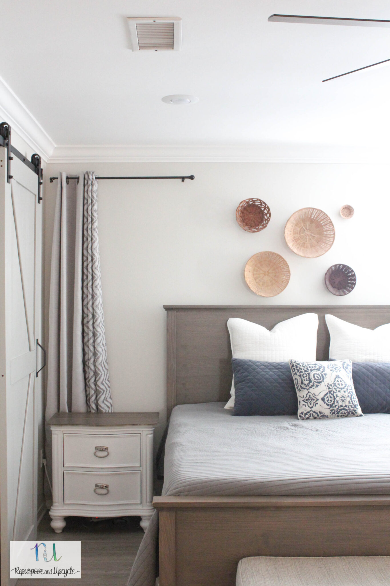 How to Tint Polyurethane and Add Color to a Top Coat like Polycrylic