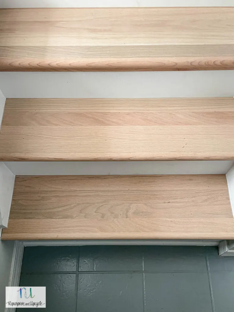 oak stair treads installed