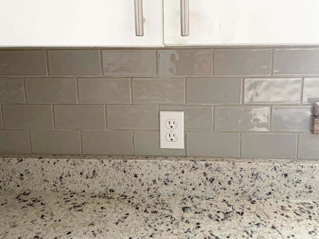Kitchen tile's unpainted