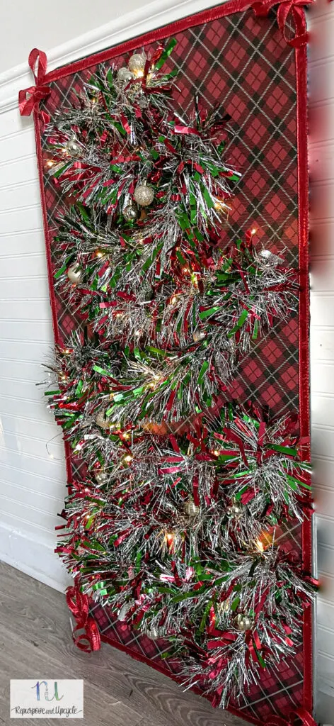 Christmas tree on the wall