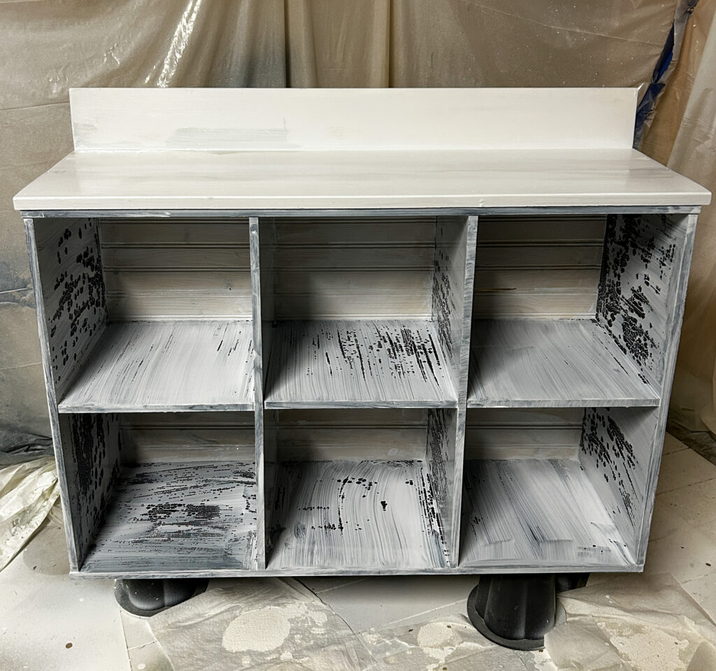 cube storage with primer