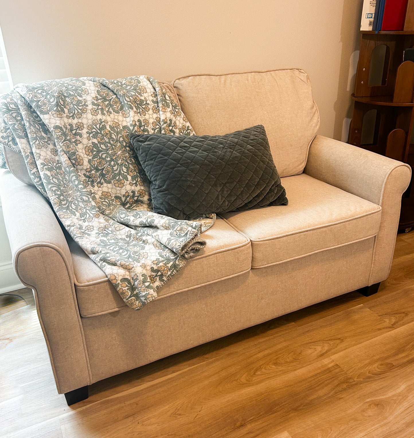 Mainstays convertible couch review